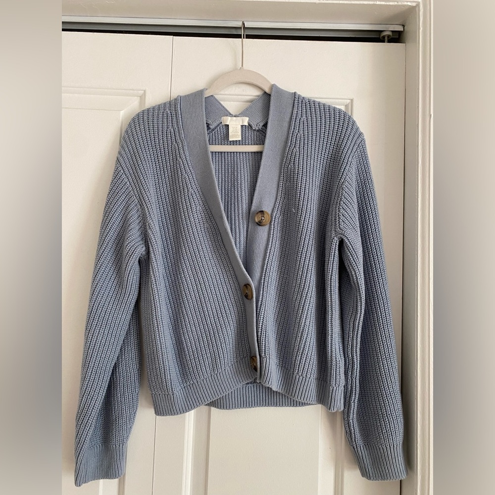 H&M chunky blue knit sweater, size XS.